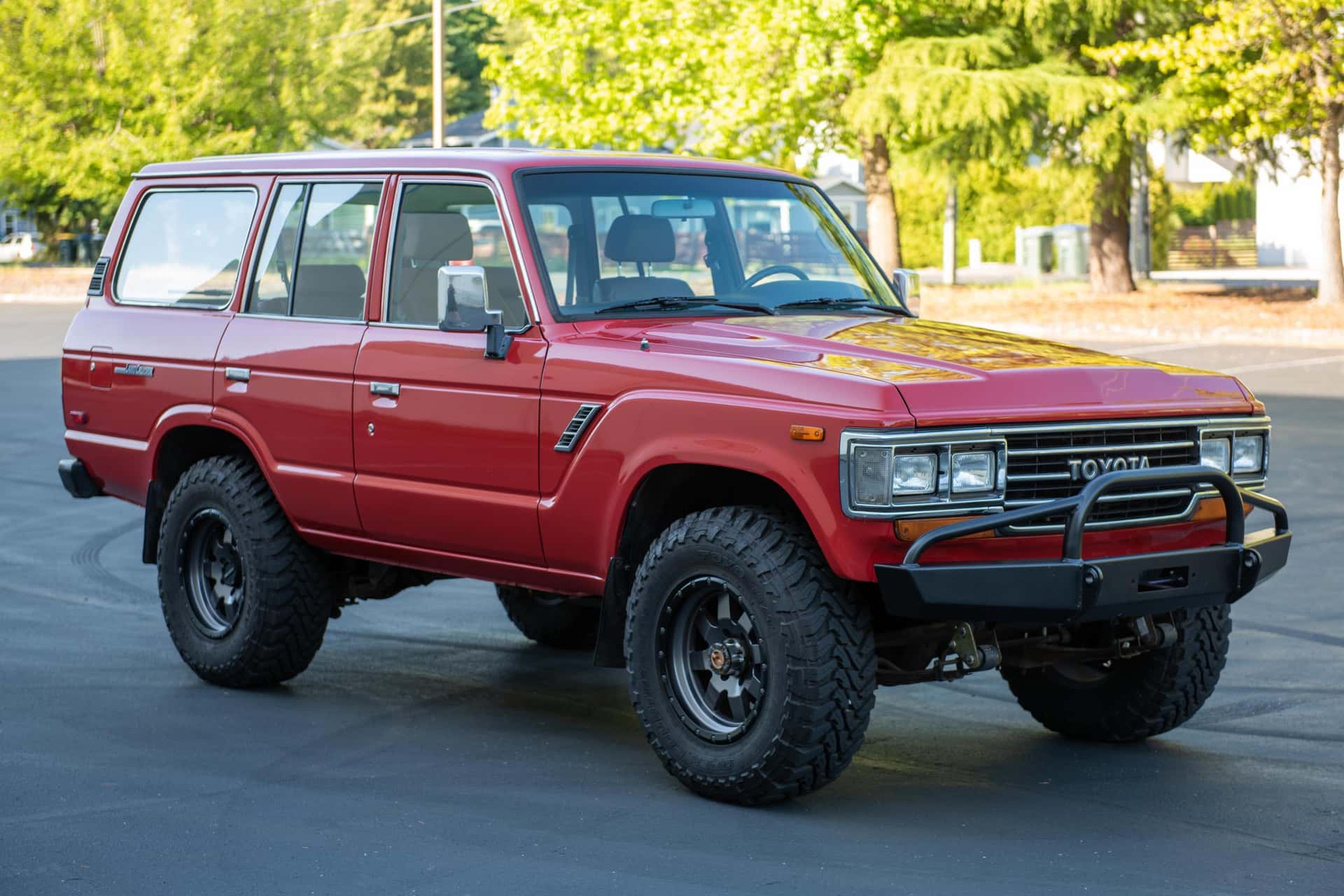 1989 Toyota Land Cruiser sold for $23,014