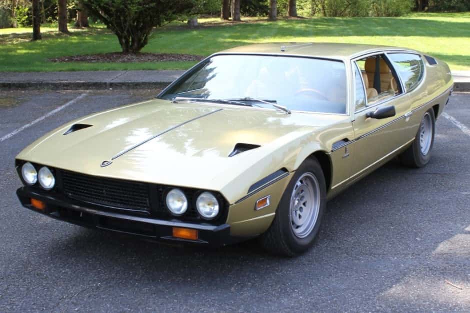 1975 Lamborghini Espada sold for $114,000