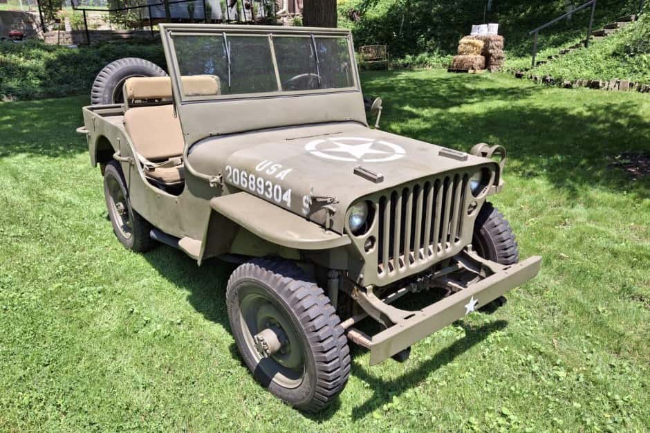 1945 Willys MB sold for $13,250