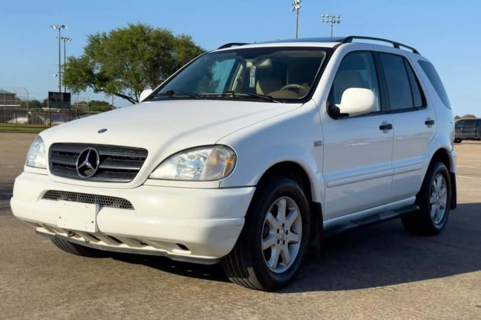 2001 Mercedes-Benz M-Class & GLE-Class sold for $8,000
