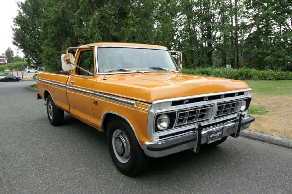 1976 Ford F-Series 1973-1979 sold for $9,175