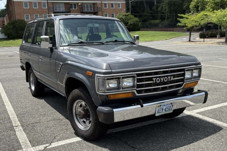 1990 Toyota Land Cruiser 60-Series sold for $14,250