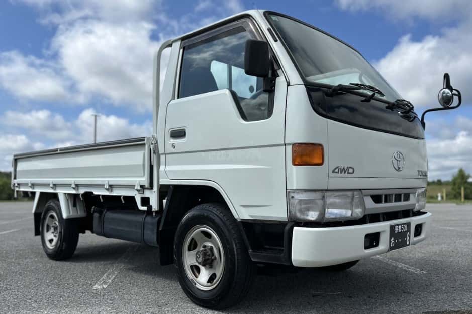 1999 Toyota ToyoAce sold for $16,000