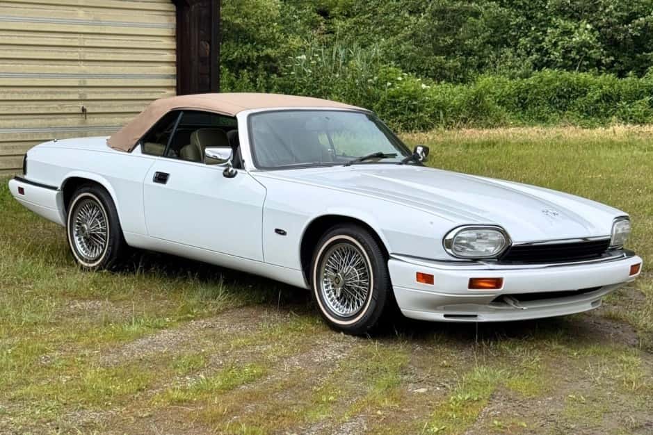 1996 Jaguar XJS sold for $11,750