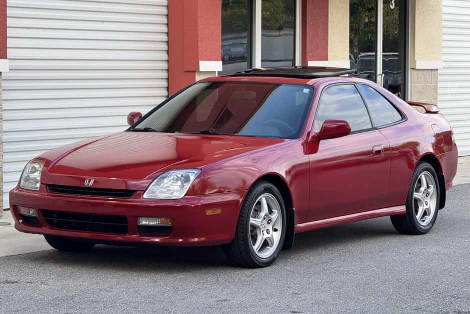 1997 Honda Prelude sold for $9,900