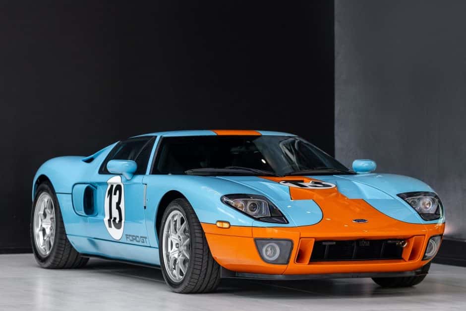 2006 Ford GT 1st Generation sold for $671,069