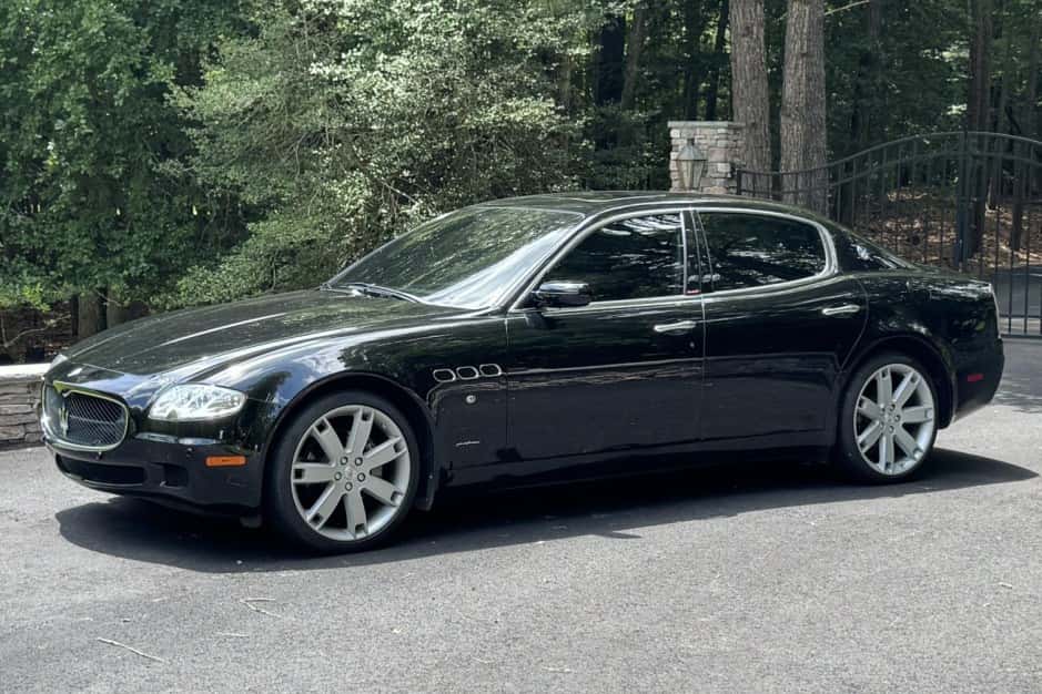 2006 Maserati Quattroporte sold for $9,678