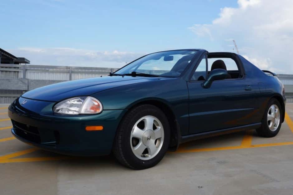 1996 Honda Civic Del Sol sold for $16,500