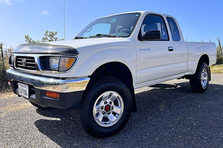 1997 Toyota Tacoma (N1X0 1995-2005) sold for $16,250