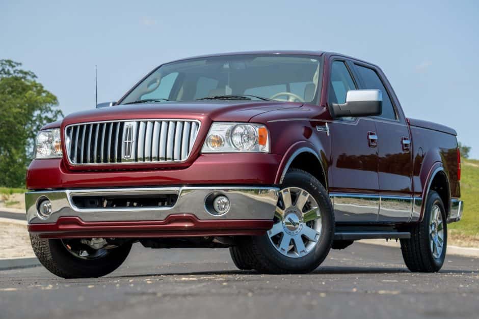 2006 Lincoln Blackwood & Mark LT sold for $26,750