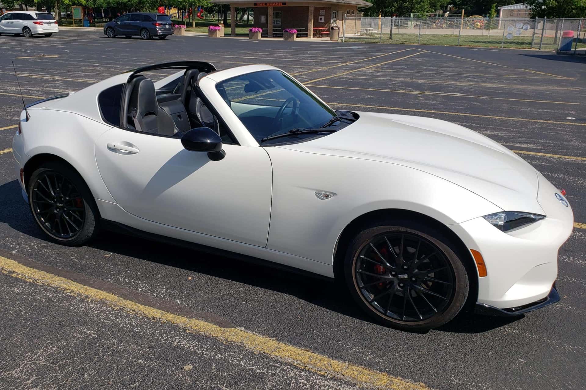 2022 Mazda ND Miata sold for $23,750