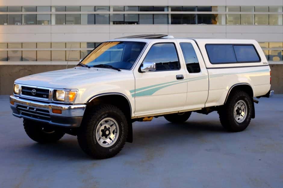1994 Toyota Pickup (N80/90/100/110 1989-1997) sold for $20,500