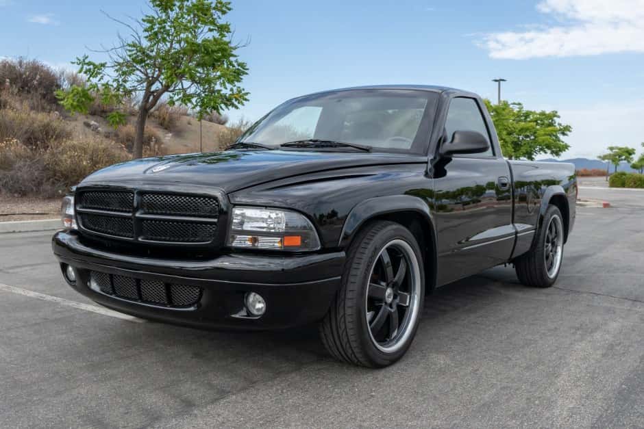 1999 Dodge Dakota (1997-2004) sold for $8,800