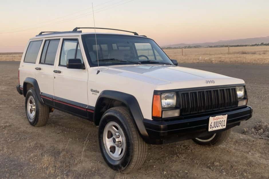 1996 Jeep XJ Cherokee sold for $20,500