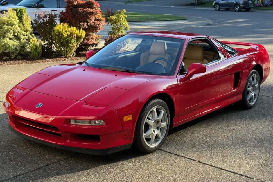 1996 Acura NSX NA1 sold for $102,000