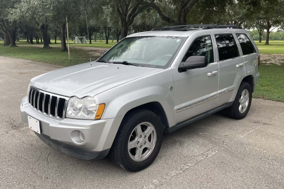2007 Jeep WK Grand Cherokee sold for $16,250