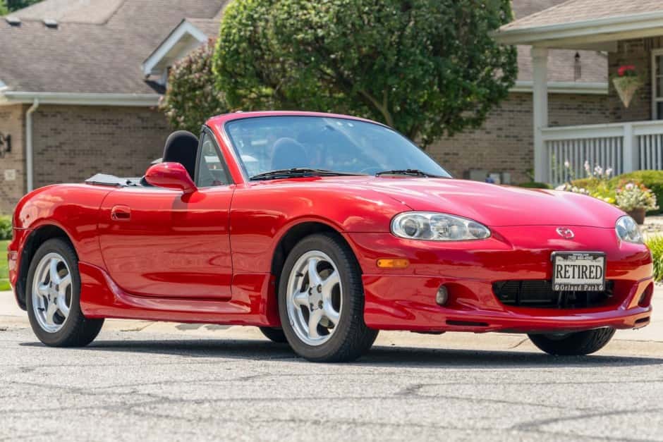 2002 Mazda NB MX-5 Miata sold for $14,000