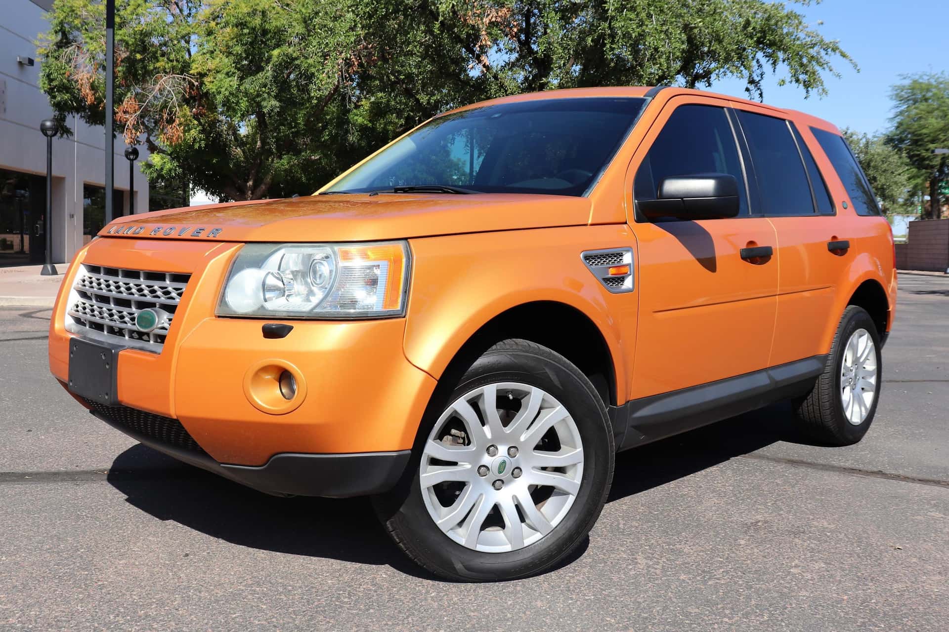 2008 Land Rover LR2 sold for $5,600