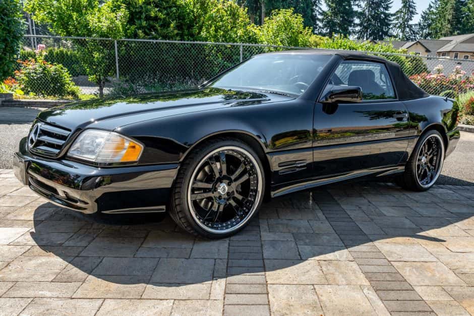 1996 Mercedes-Benz R129 SL sold for $16,000