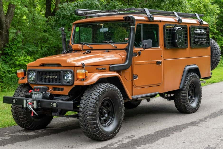 1983 Toyota Land Cruiser FJ45 sold for $28,500