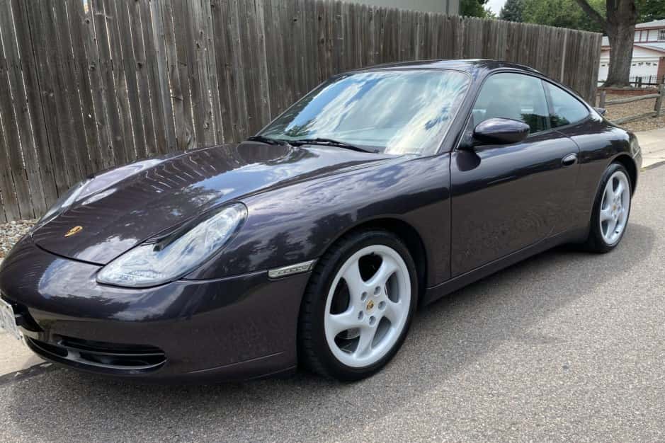 1999 Porsche 996 911 (Non-Turbo/GT2/GT3) sold for $39,000