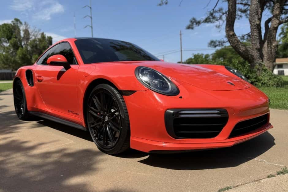 2017 Porsche 991 Turbo sold for $113,000