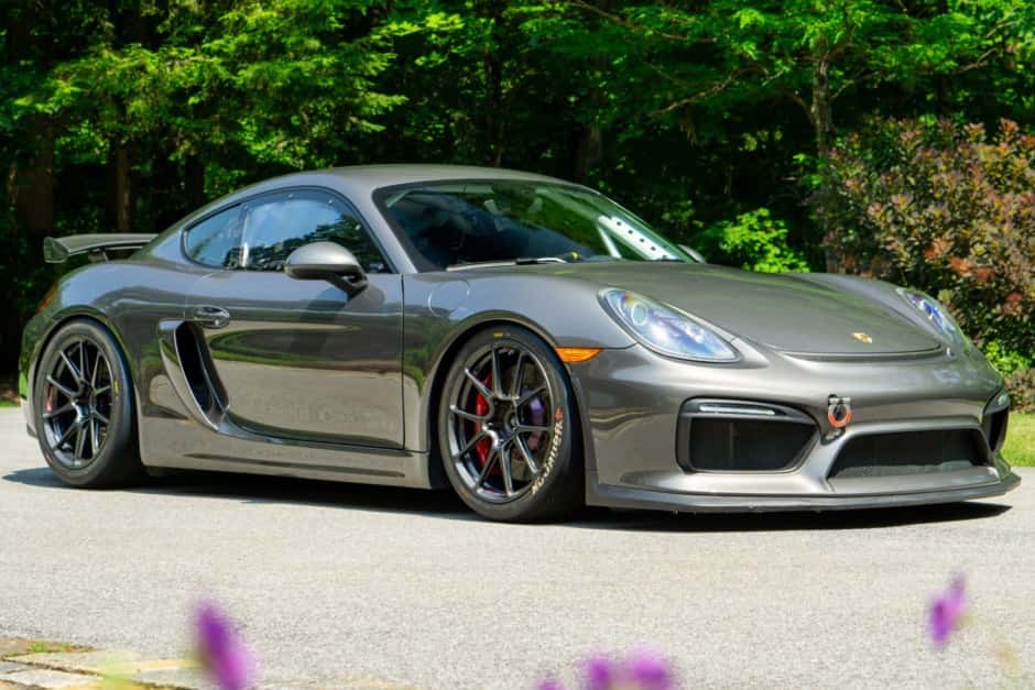 2016 Porsche Cayman GT4 sold for $82,000