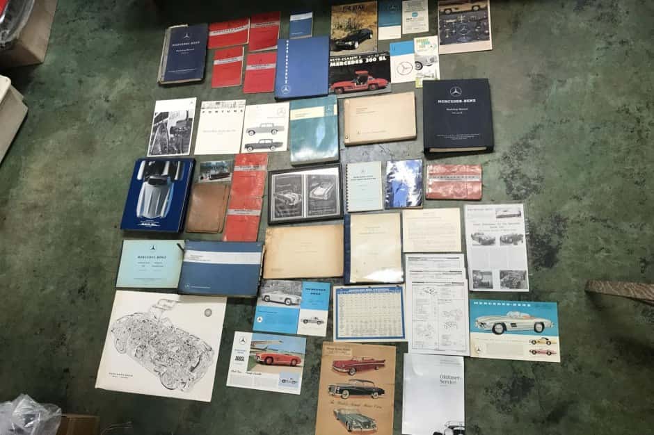 0 Mercedes-Benz 300SL Gullwing & Roadster sold for $5,751