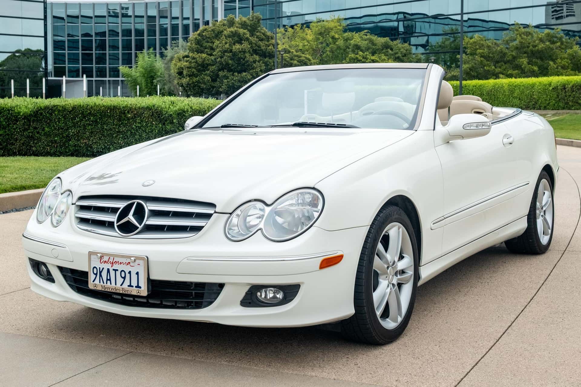 2009 Mercedes-Benz CLK-Class sold for $18,000