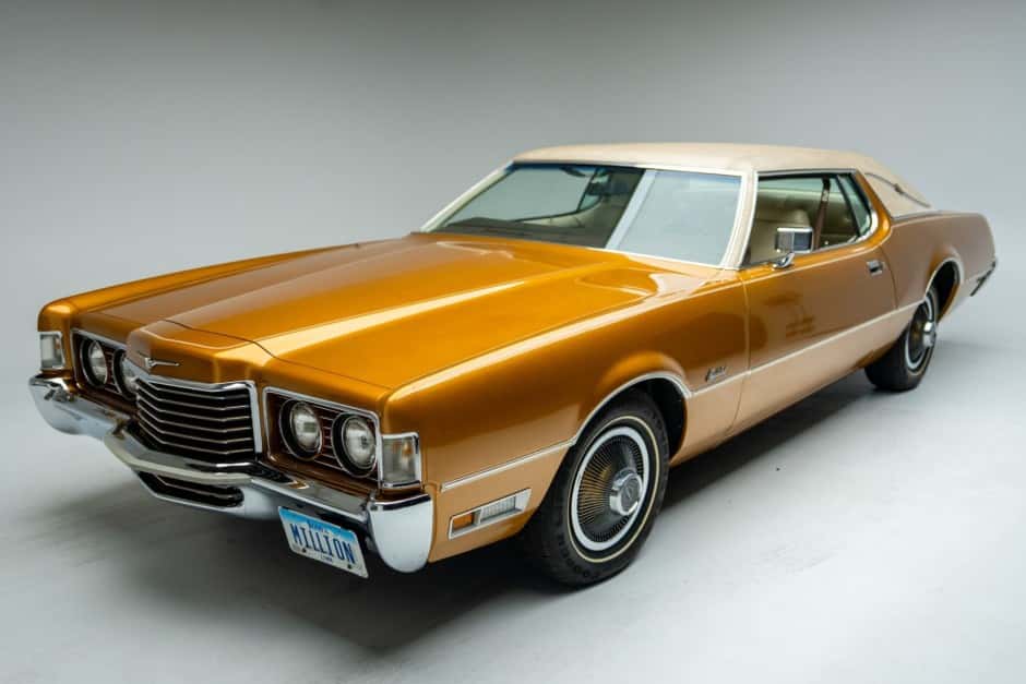 0 Ford Thunderbird (1972-1976) sold for $22,500