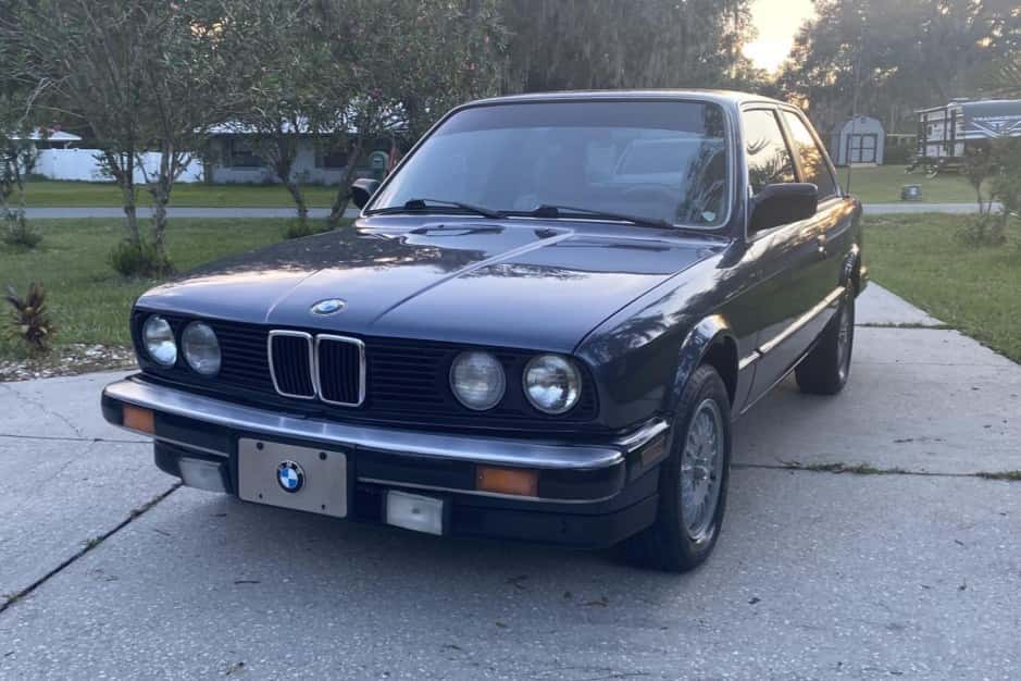 1986 BMW E30 3-Series Coupe sold for $7,300