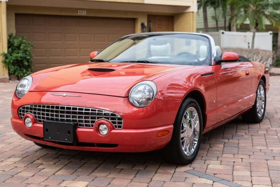 2003 Ford Thunderbird (2002-2005) sold for $25,707