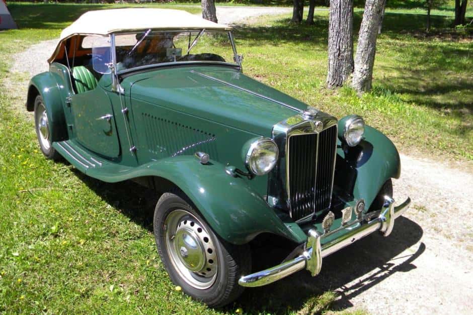 1952 MG TD sold for $12,000