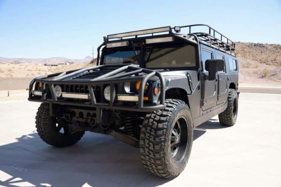 2001 Hummer H1 sold for $33,333