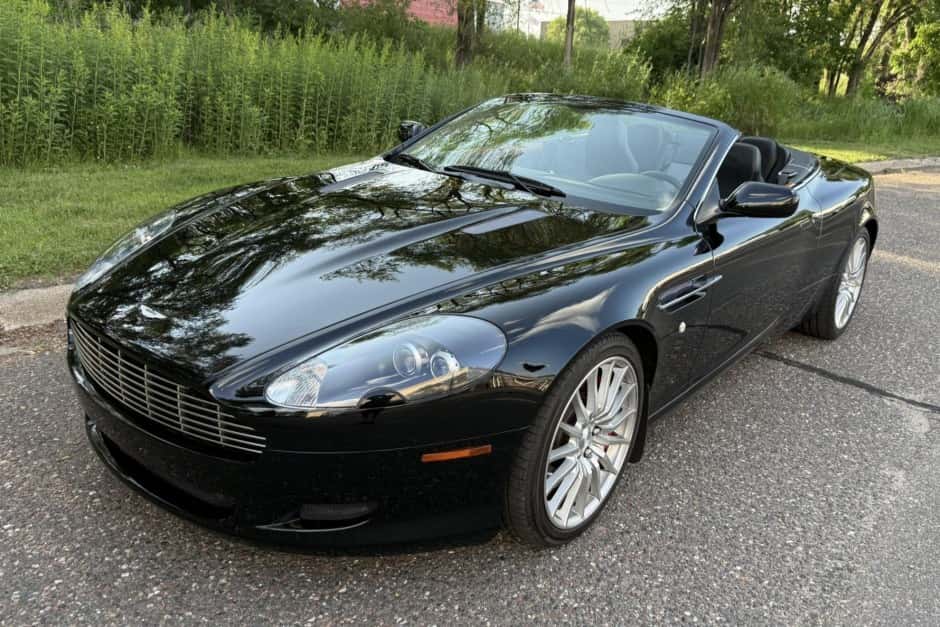 2006 Aston Martin DB9 sold for $43,333