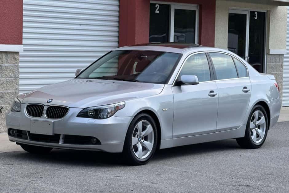2007 BMW E60 5-Series Sedan sold for $6,900
