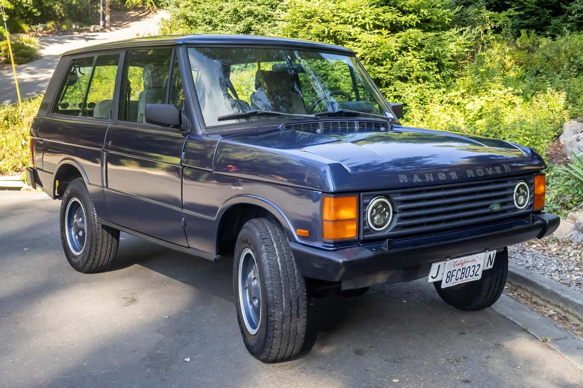 1990 Land Rover Range Rover sold for $11,850