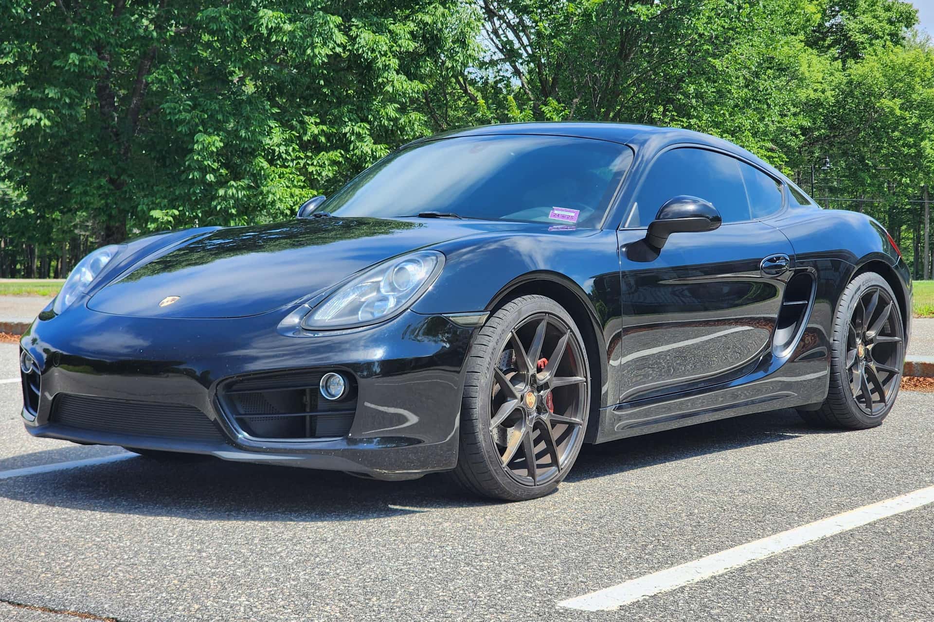 2015 Porsche 981 Cayman sold for $23,000