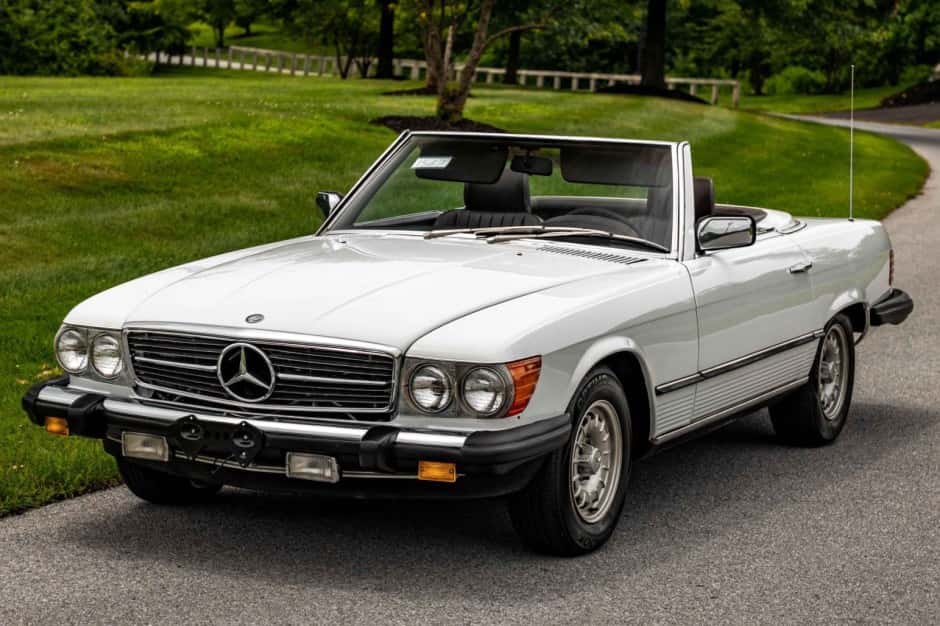 1985 Mercedes-Benz R107 SL sold for $12,500