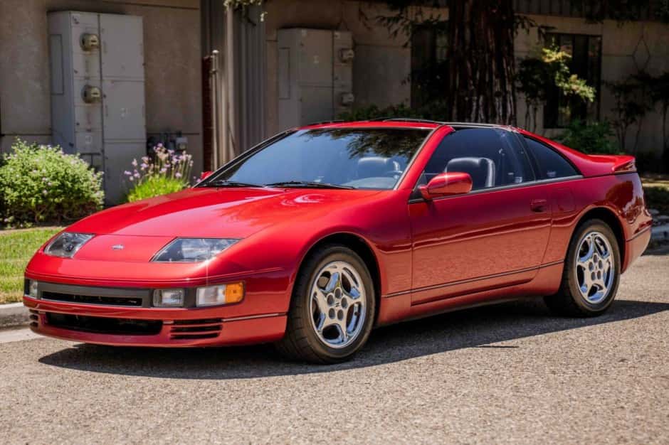 1991 Nissan Z32 300ZX sold for $33,500