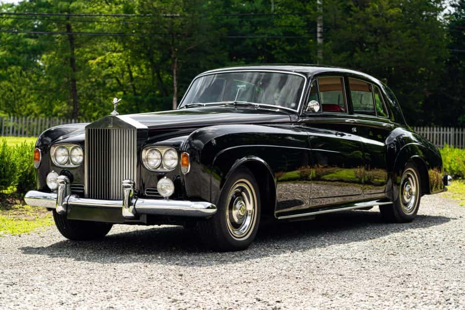 1965 Rolls-Royce Silver Cloud & Phantom V sold for $64,000
