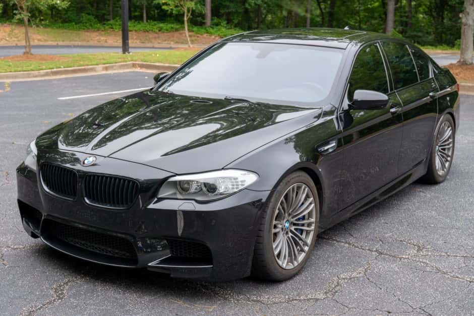 2013 BMW F10 M5 sold for $38,250