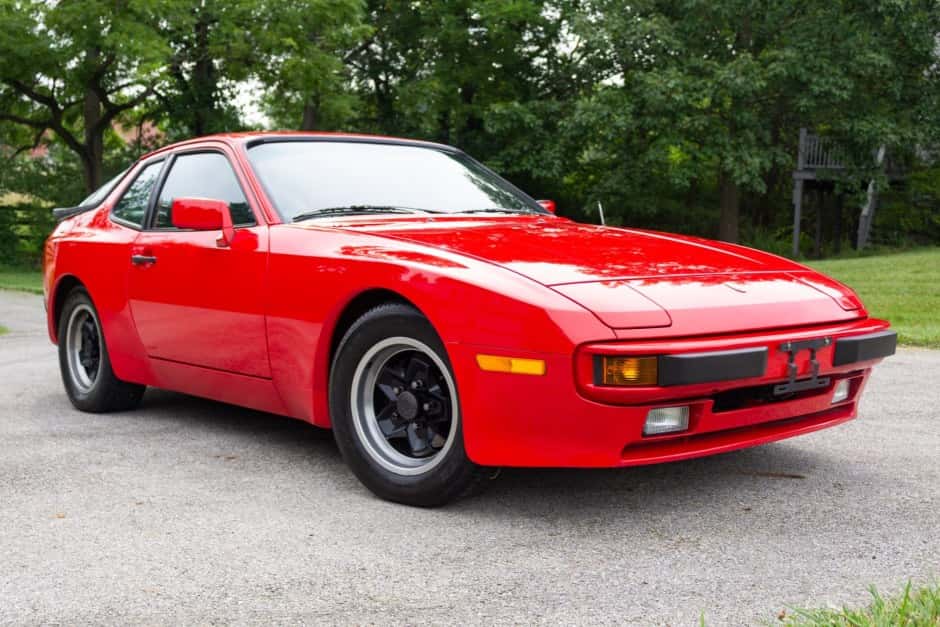 1985 Porsche 944 sold for $23,450