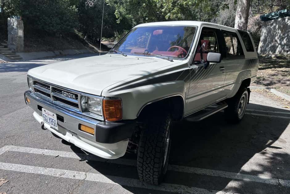 1987 Toyota 4Runner (N60) sold for $8,450