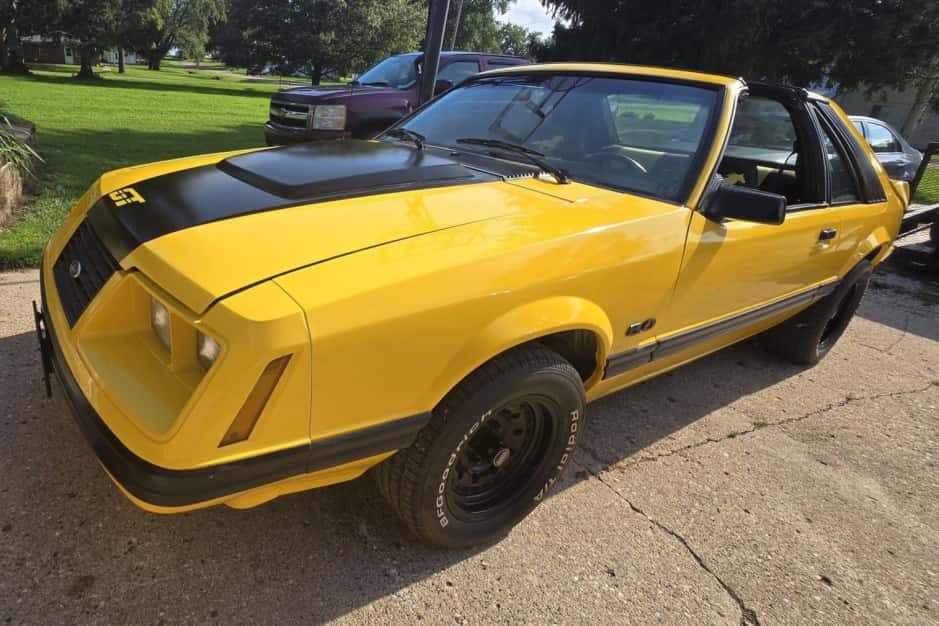 1983 Ford Fox-Body Mustang sold for $4,600
