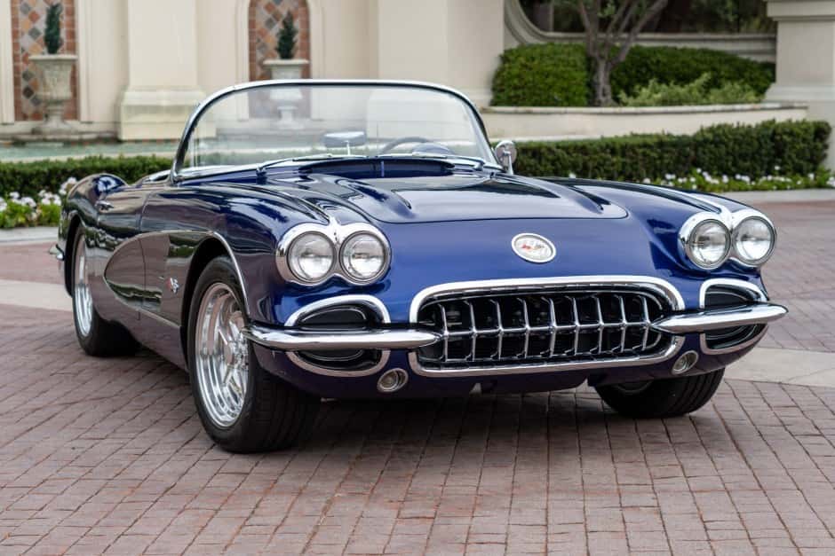 1960 Chevrolet Corvette C1 sold for $128,000
