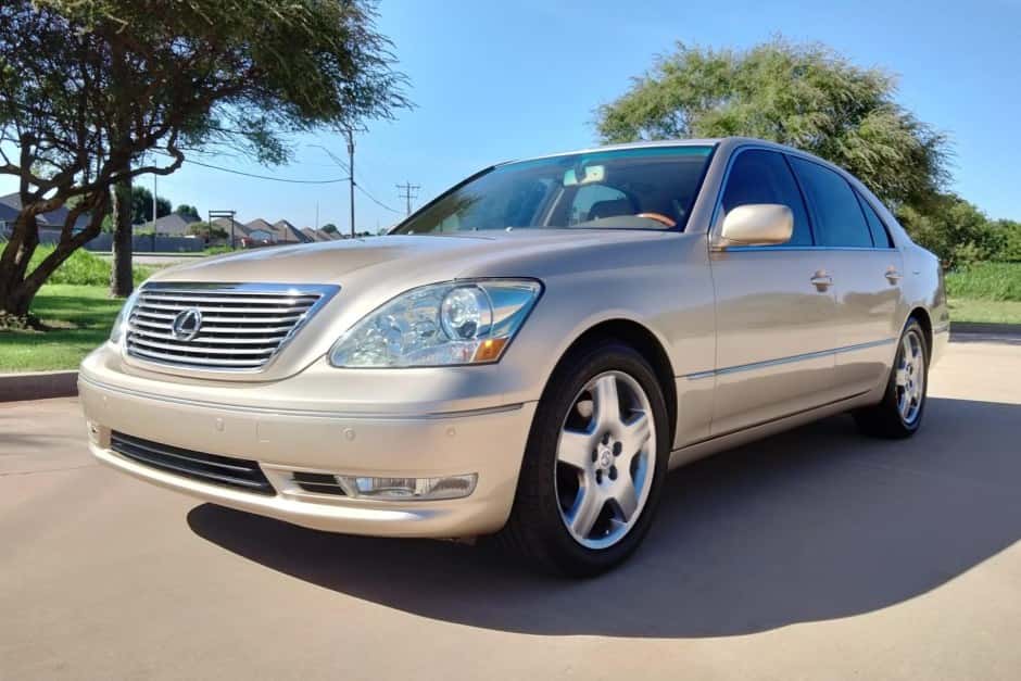 2006 Lexus LS Sedan sold for $15,250