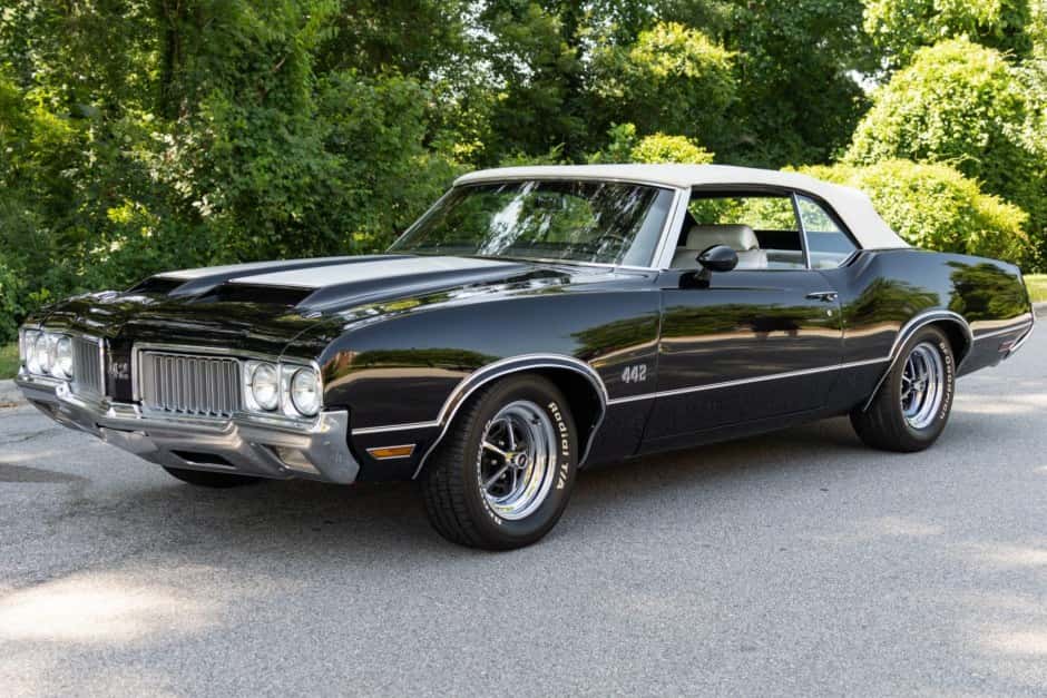 1970 Oldsmobile 442 sold for $92,000