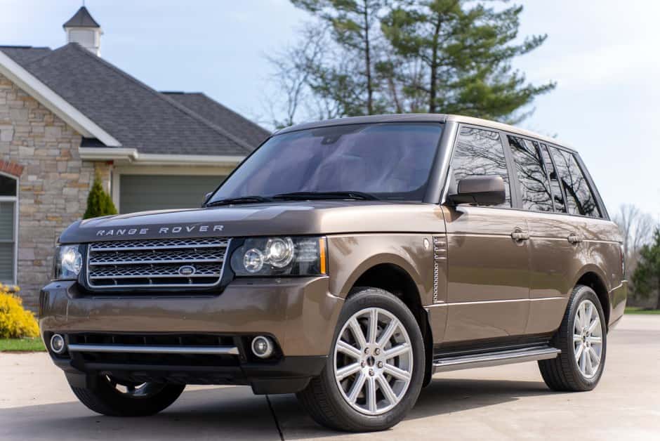 2012 Land Rover Range Rover L322 sold for $19,000