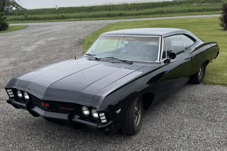 1967 Chevrolet Impala (1965-1970) sold for $20,000